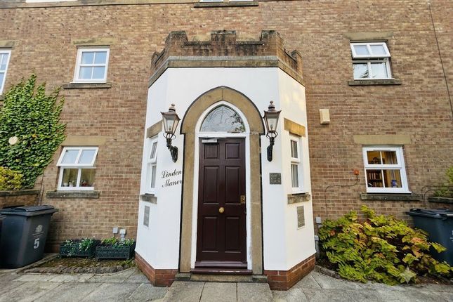9, Kielder Close, Newcastle upon Tyne photo 2