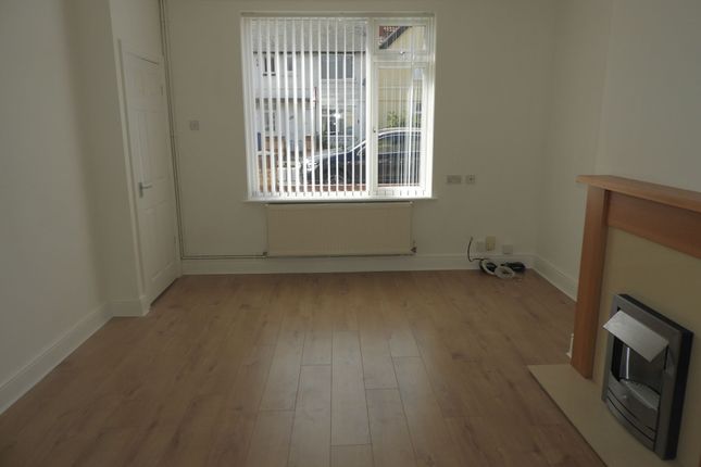 84 The Avenue, Doncaster photo 2