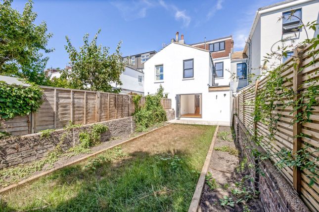 64 Loder Road, Brighton photo 4