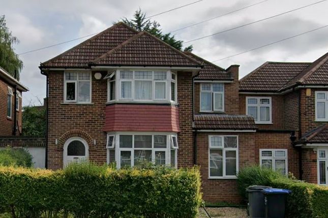 Beverley Drive, Ha8