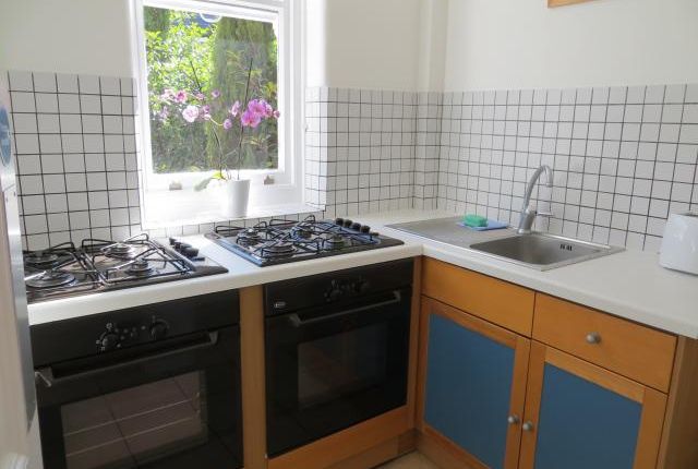 Flat 320, 116 Fulham Palace Road, Hammersmith photo 4