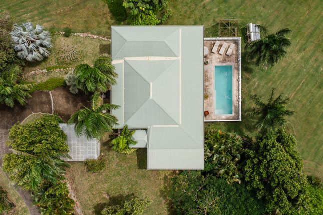 Villa for sale in Saddle Hill View, Montpelier Estate, Nevis