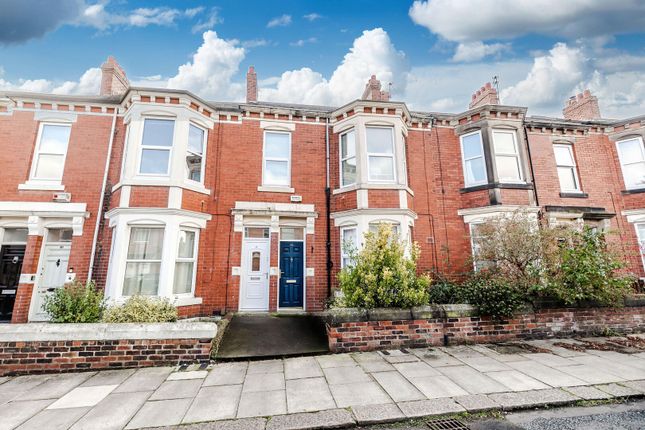 2-bed flat on Biddlestone Road, Newcastle upon Tyne, £175,000