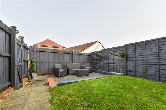 Central Boulevard Aylesham, Canterbury photo 2