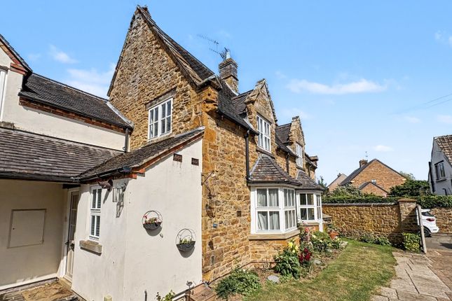 The Old School, Oakham Lane, Daventry photo 3