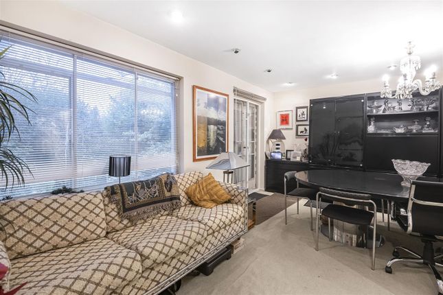 3 Warwick Gardens, Barnet photo 4