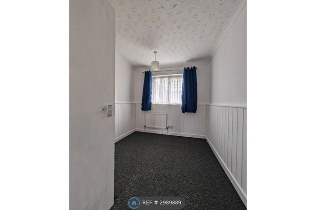 Lynsted Close, Ashford photo 5