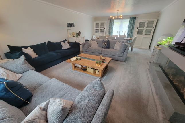 1, Glebe Close, Baylham, Ipswich, Suffolk, IP6 photo 2