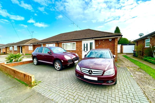 2-bed house on 6, Pynders Lane, Dunstable, £325,000
