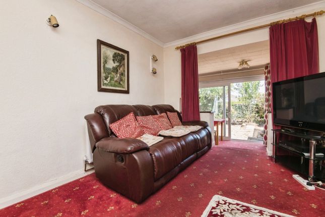 14, central avenue, Exeter photo 4