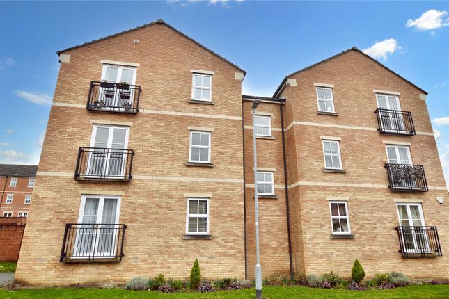 Thumbnail Flat for sale in Broom Mills Road, Farsley, Pudsey, West Yorkshire