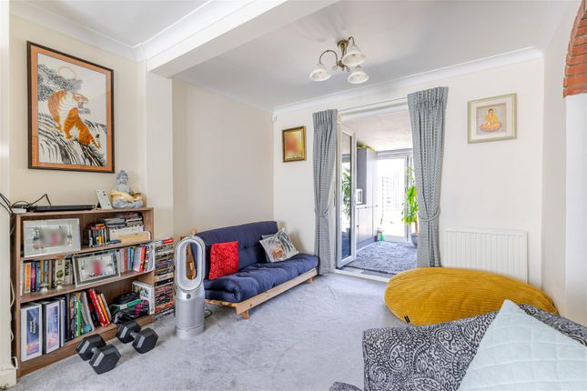 102, Bedford Road, Ruislip photo 4