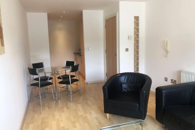 Thumbnail Flat to rent in Balmoral Place, Brewery Wharf, Leeds