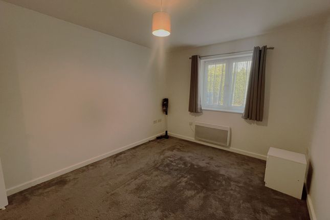 17 Star Apts, 526 Fishponds Road, Bristol photo 5