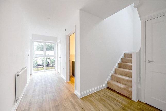 Plot 1 Montfort Place,, Botley Road, Hampshire photo 4