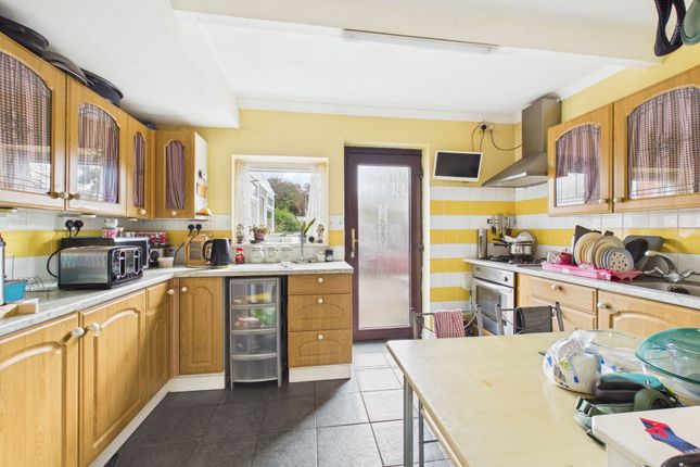 67 Wilton Road, Gloucester photo 2