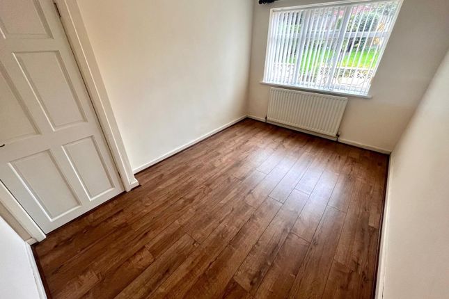 157, Kenilworth Crescent, Wolverhampton photo 3
