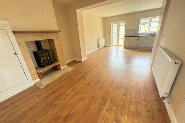 2 Rookwood Gate Cottage, Abbess Roding, Ongar photo 4
