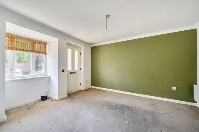 50, Barnum Court, Swindon photo 4