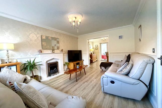 7 Criccieth Grove,, Merthyr Tydfil photo 3