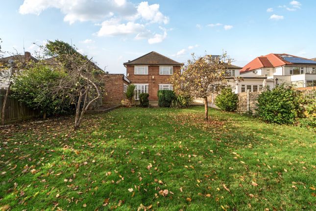 134, Corringway, Ealing photo 2