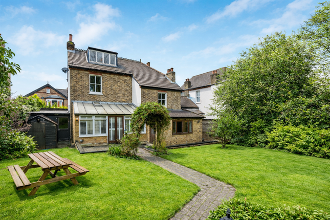 17, Dornton Road, South Croydon photo 4