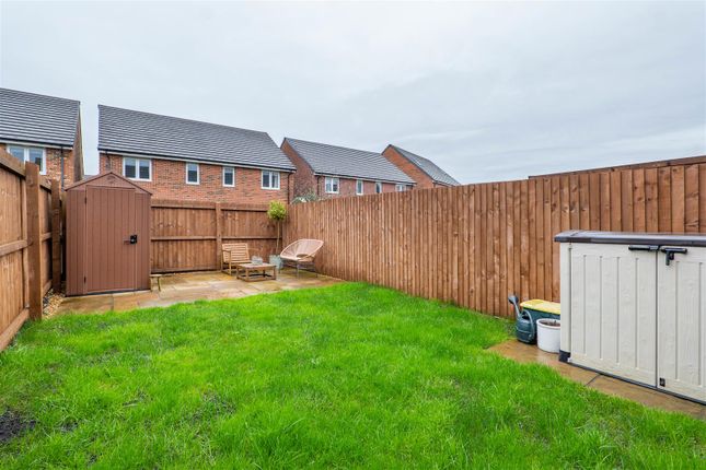 124, Goldcrest Avenue, Leyland photo 4