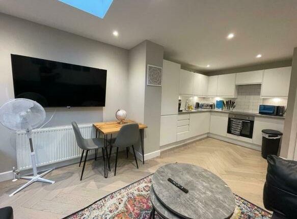 Terraced house for sale in Coleman Street, Brighton