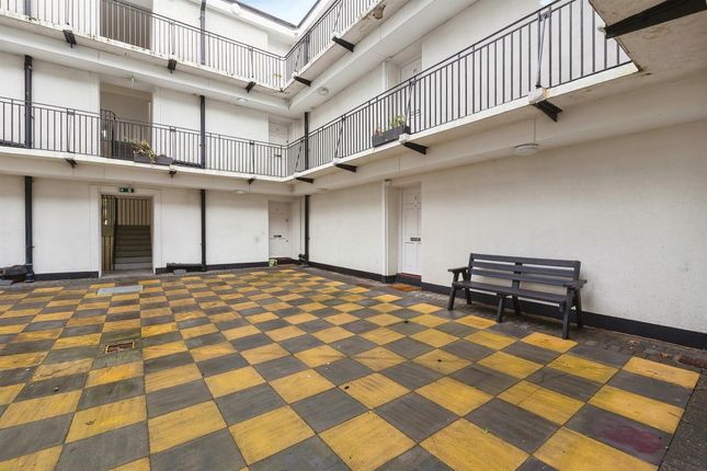 Flat for sale in Champion Square, St. Pauls, Bristol