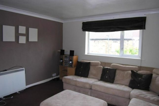 64, Greenhill Main Road, Sheffield photo 3
