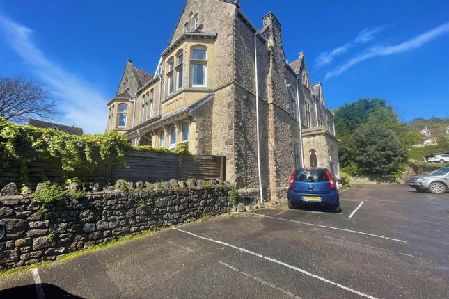 Flat to rent in Flat 3 Walton Lodge Court, 27 Castle Road, Clevedon