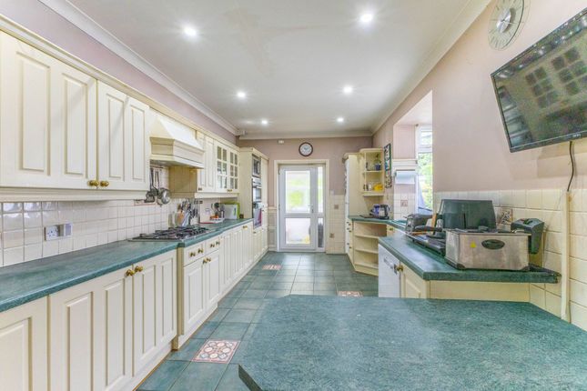 1 Loughrigg Avenue, Ambleside photo 4