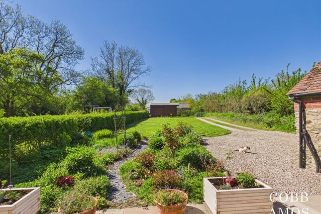5, Noke Cottage, Pembridge photo 2