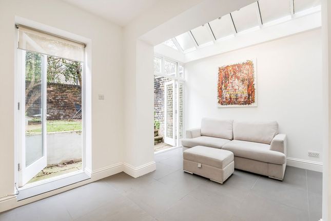24, Westgate Terrace, London photo 4