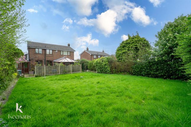 5, Heapy Close, Bury photo 3