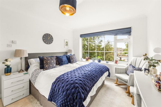 Flat 7, Oakfield Mews, Sale photo 4
