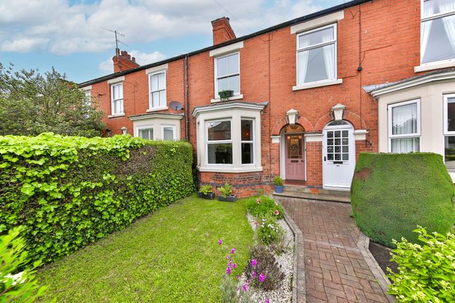 Thumbnail Terraced house for sale in Ashgate Road, Chesterfield