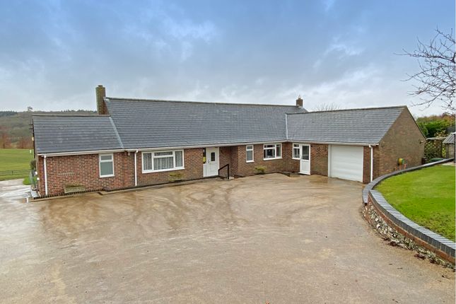 Thumbnail Detached house to rent in Nuffield Lane, Benson, Wallingford
