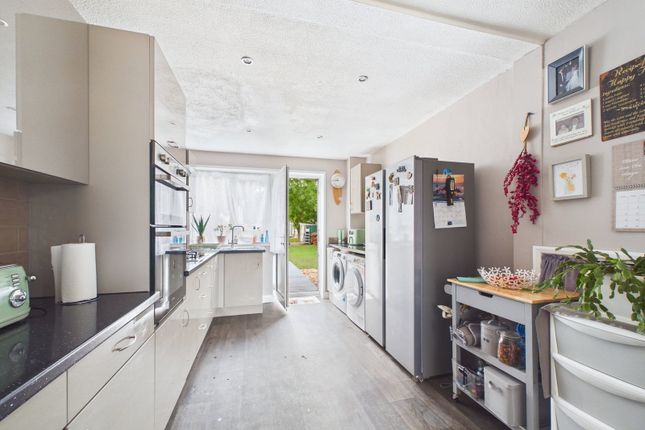 9, Gibson Drive, Paignton photo 4