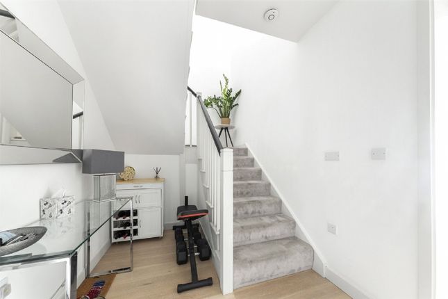 Flat for sale in Summerston House, Starboard Way, London