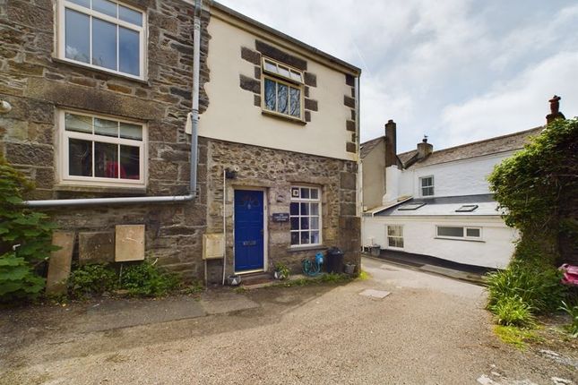 Thumbnail Cottage for sale in Treruffe Hill, Redruth