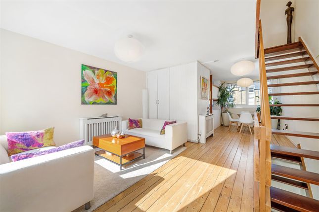 Terraced house for sale in York Hill, West Norwood
