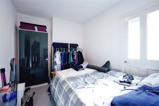 22, Kearsney Avenue, Kent photo 4