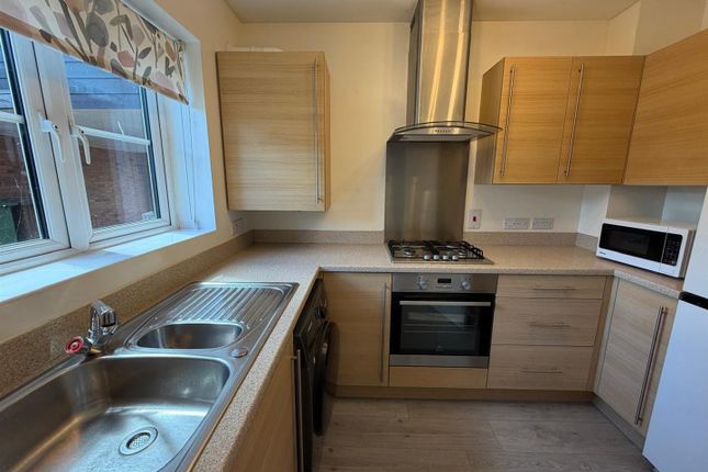 24, Hawthorn Place, Didcot photo 2