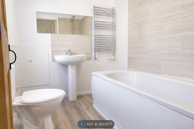 Victoria Grove, Leeds photo 4
