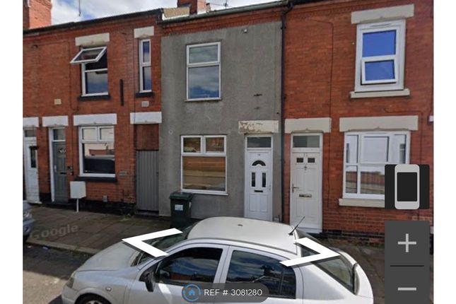 2-bed terraced on Coventry, £1,050/mo