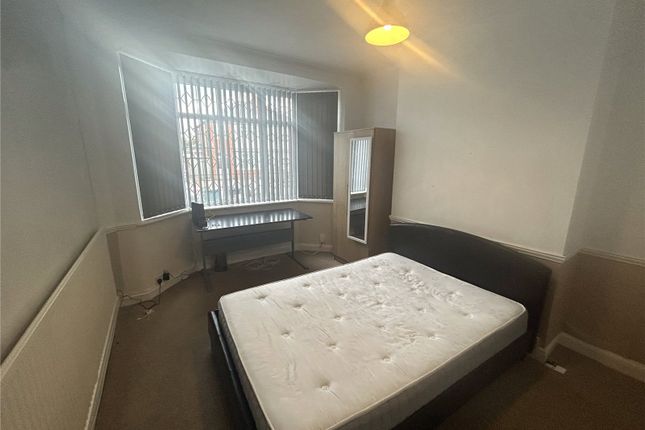 16, Woodlands Drive, Leicestershire photo 4
