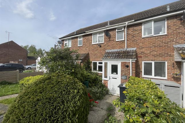 Thumbnail Terraced house for sale in Oxlip Road, Witham