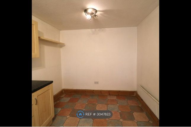 Heron Court, Bromley photo 2
