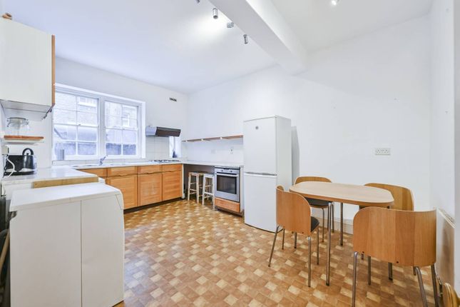 Thumbnail Flat for sale in New Row, Covent Garden, London